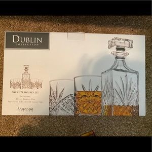 Whiskey decanter and glasses